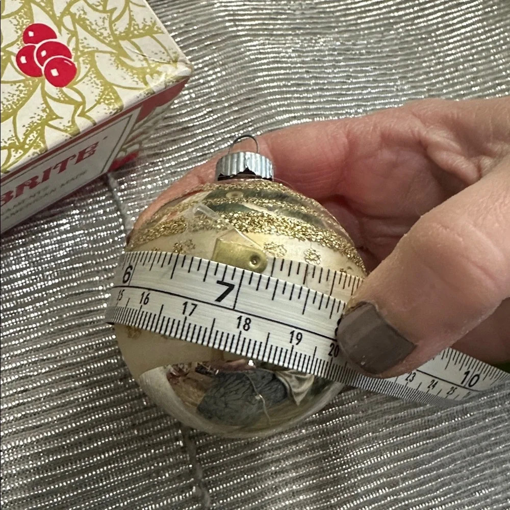 Shiny Brite‎ Vintage Ornament Bundle Retro Christmas Six Ornaments & Box